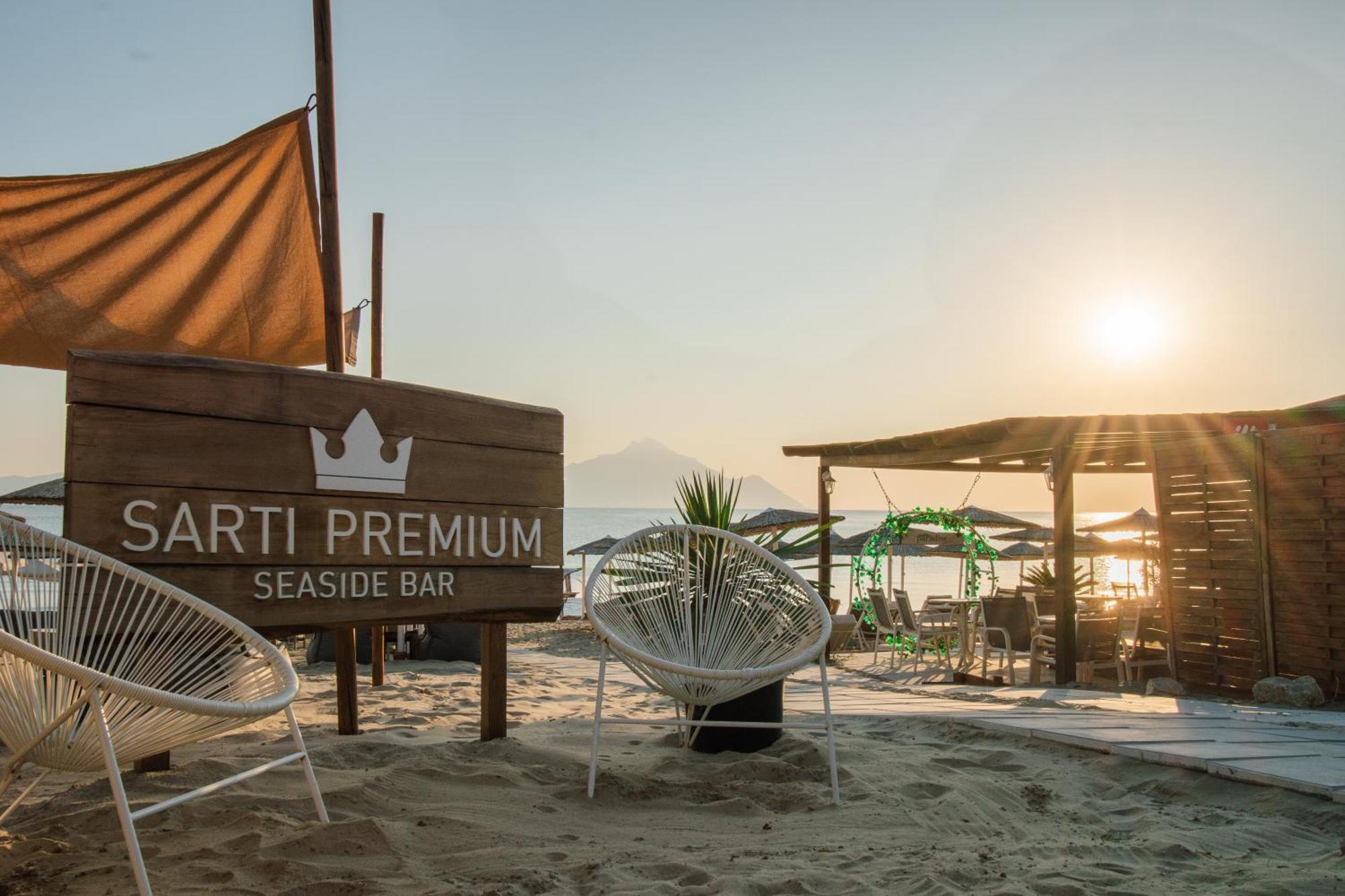 سارتي Hotel Agni On The Beach المظهر الخارجي الصورة